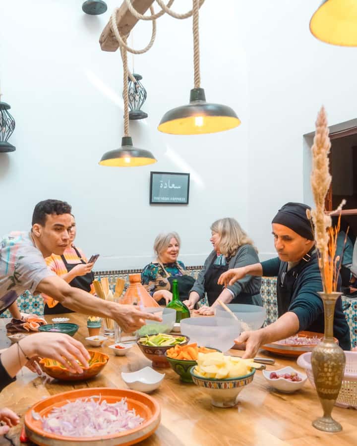Moroccan Food Cooking Class with a Local Chef in Marrakech - Key Highlights You’ll Feel in the Kitchen