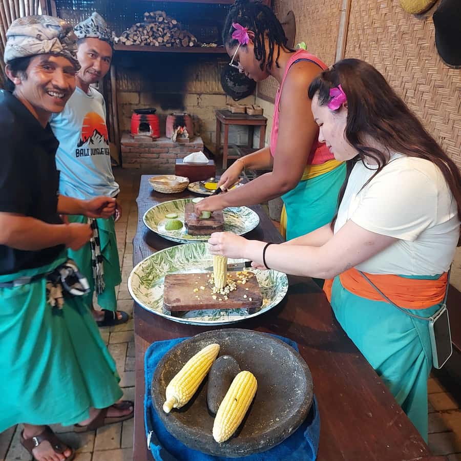 Munduk Balinese Cooking Class lunch/Dinner at a Local Home - Dietary options for vegetarian, vegan, and common allergies