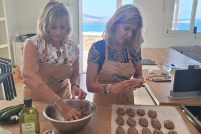 Mykonos Cooking Class Experience for Cruise Travelers - Getting Oriented: Your Hostess, George, and Francesca