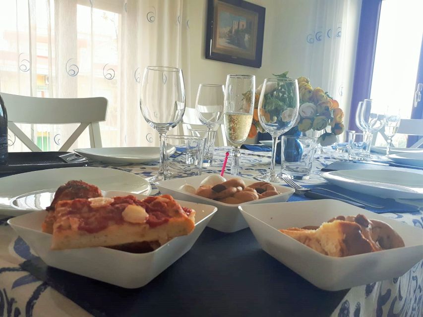 Naples: Fresh Pasta Cooking Class and Dinner with a Local - The dinner part you’re actually paying for: Neapolitan appetizers to limoncello