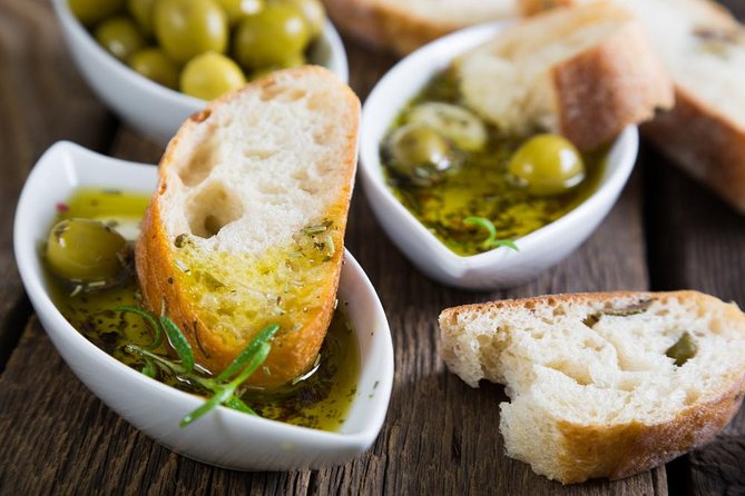 Naples Hands-on Cooking Class: Gnocchi, Ravioli, Tiramisu & Wine - Meeting Near the Waterfront: Via Medina at 10:00