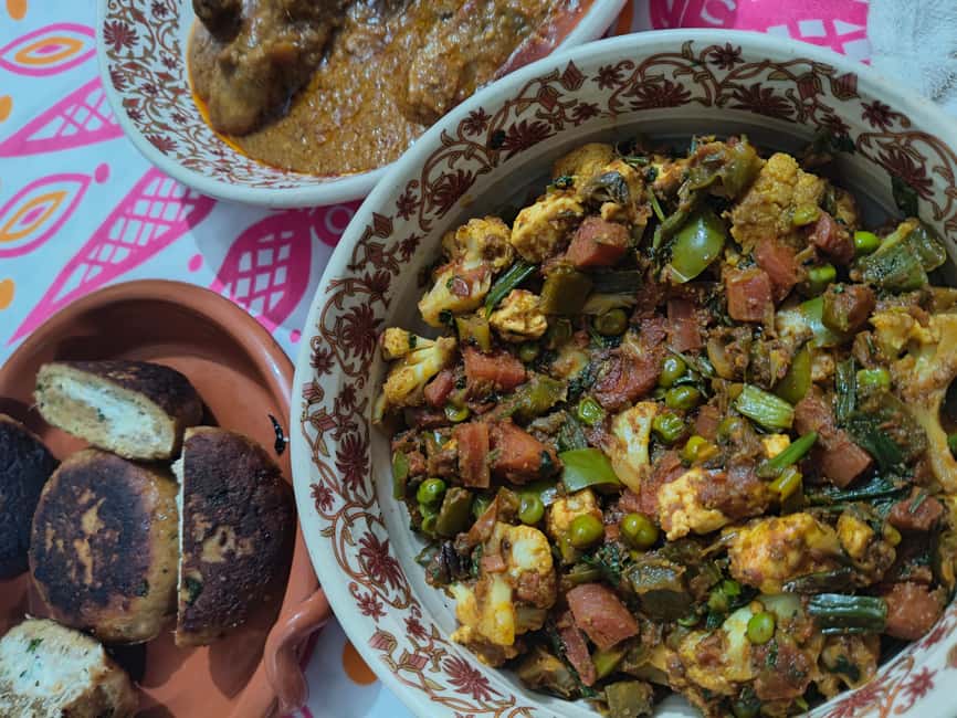 New Delhi: Full-Day Cooking Class learn 8 dishes with Locals - The Final Cooking Peak: Dinner Built Around Your Non-Veg Curry Choice