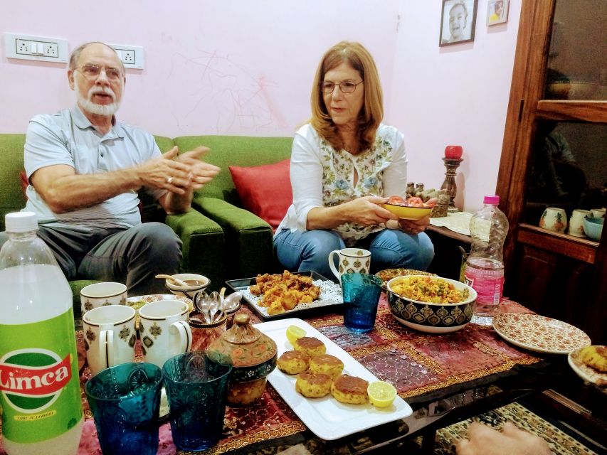 New Delhi: Full-Day Cooking Class learn 8 dishes with Locals - Your Customized Menu: Veg, Non-Veg, and Even Specialty Preferences