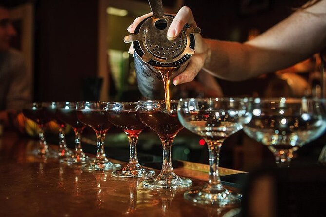 New Orleans Cooking Class and Cocktail Walking Tour - A Two-in-One Afternoon in the French Quarter: cooking demo plus a guided cocktail walk