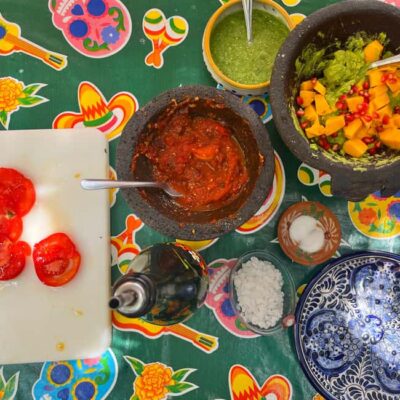 Oaxaca: 10 Mexican Salsas Cooking Class with Taco Tasting - Casa Crespo and Chef Oscar: where your salsa skills start