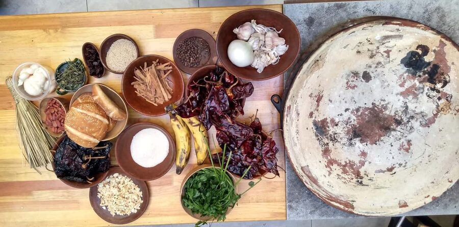 Oaxaca: Traditional Oaxacan Cooking Class - Key things I’d circle in the booking details