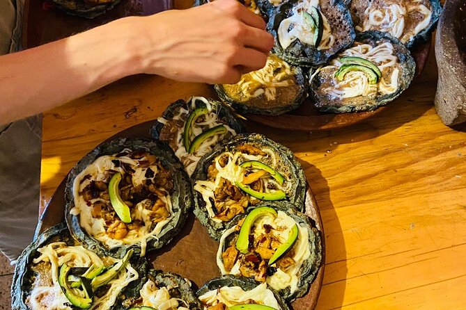 Oaxacan Vegetarian Cooking Class - Espacio Mezcal stop: where the day gets its cultural flavor