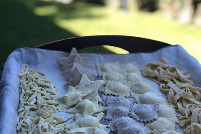Organic cooking class with a sommelier in an Olive and wine farm - Vegetarian, Gluten-Free, and Family-Friendly Options