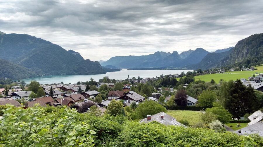 Original Sound of Music Tour & Edelweiss Cooking Class - Salzkammergut around the singing mountains: views plus context