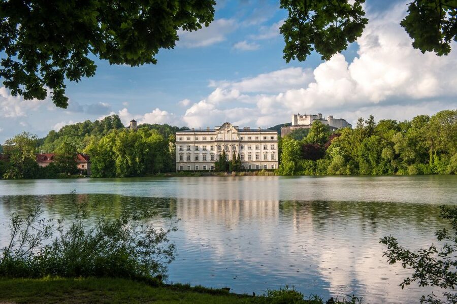 Original Sound of Music Tour & Edelweiss Cooking Class - Edelweiss cooking class: bake apple strudel like you mean it