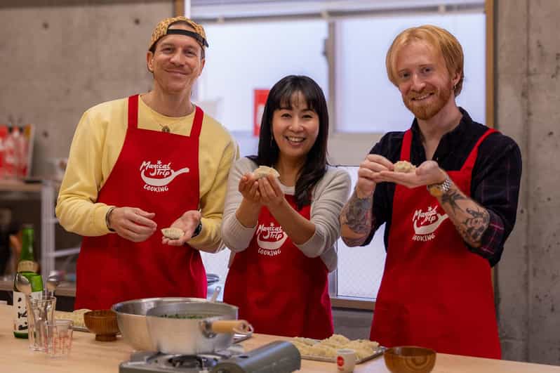 Osaka: Cooking Class & Sake Tasting with Local Market Visit - Finding the meeting point near Minami Morimachi Station