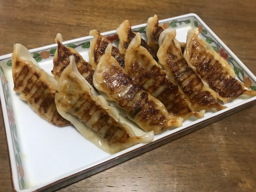 Osaka: Ramen and Gyoza Cooking Class in Dotonbori - Vegan and fish-broth substitutes: Comfort food that adapts