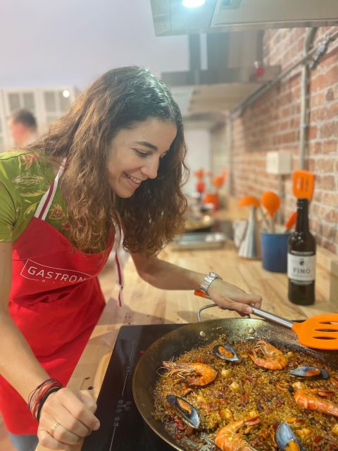 Paella and Burnt Basque Cheesecake - Quick reasons this paella and burnt cheesecake class works