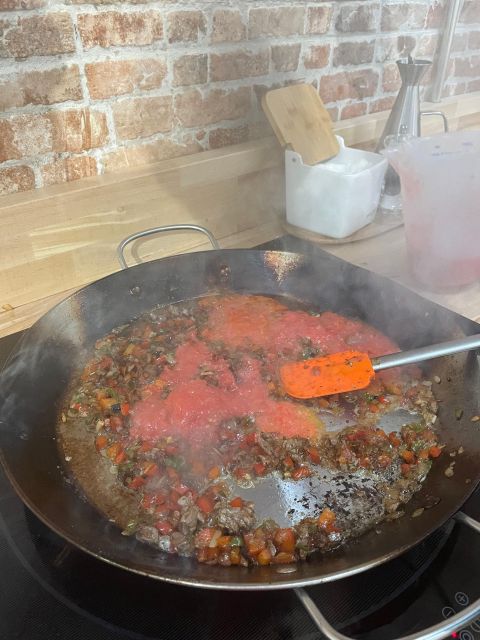 Paella and Burnt Basque Cheesecake - Who should book this paella and burnt cheesecake class