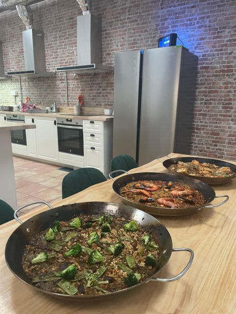 Paella and Burnt Basque Cheesecake - Eating in a private dining room: the satisfying end
