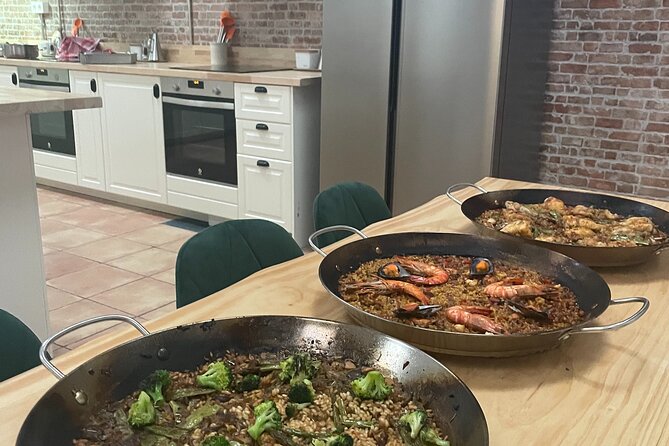 Paella and Burnt Basque Cheesecake Cooking Class (in Bilbao) - Burnt Basque Cheesecake: The High-Heat Trick