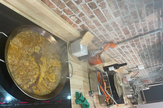 Paella and Burnt Basque Cheesecake Cooking Class (in Bilbao) - Price and Value: $150.18 for a Full Basque Dinner Experience
