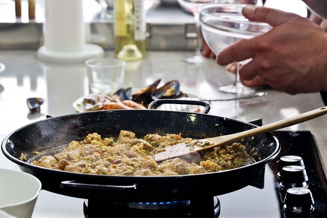 Paella Cooking Class in Malaga - From Atarazanas Market to a modern kitchen in Soho