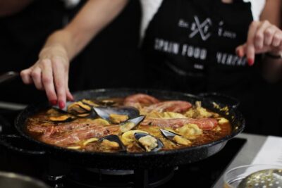 Paella Cooking Class in Malaga - Market time: what you learn before the pan heats up