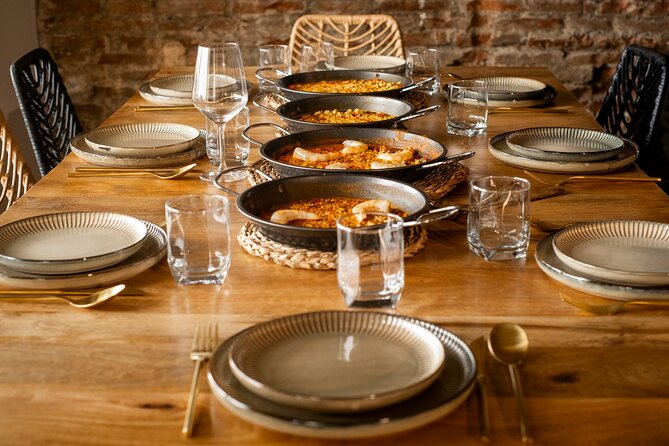 Paella Cooking Class with English Guide in Malaga - The Olive Oil and Wine Part That Makes It Worth It