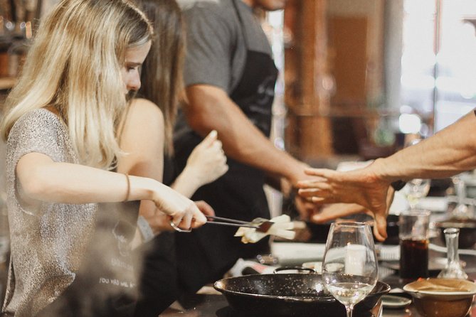 Paella Cooking Class with Professional Chef: Four Course Dinner - Cava Welcome and Pa amb tomàquet: Your Flavor Warm-Up