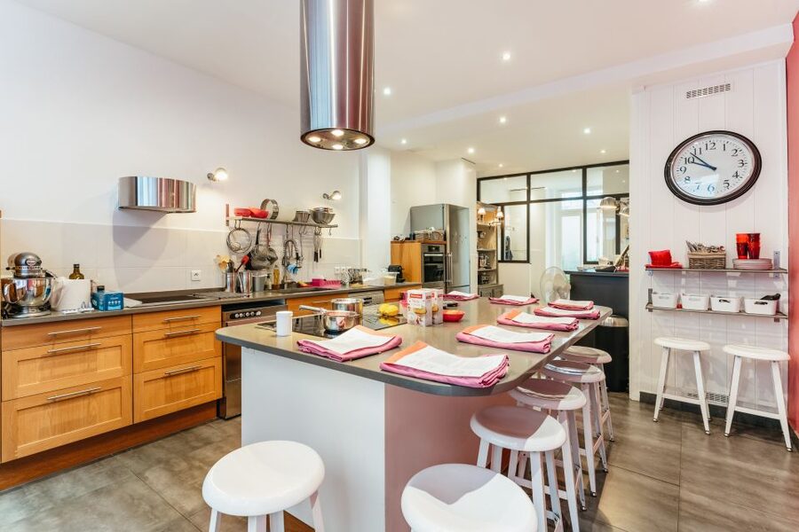 Paris: Macarons Cooking Class with Pâtisserie Chef Noémie - Who Should Book This Class (and Who Might Want a Different Style)