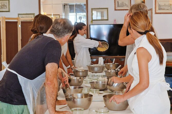 Pasta and Tiramisu Cooking Class in Rome, Piazza Navona - The cooking lesson part: what you actually learn