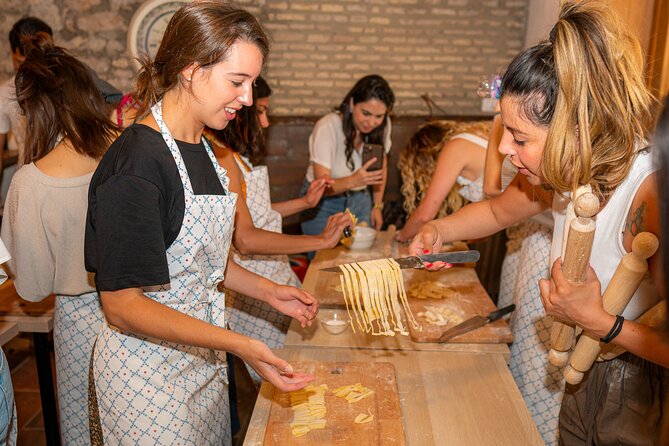 Pasta and Tiramisu Cooking Class Near the Colosseum - Key Points That Make This Class Worth Your Time
