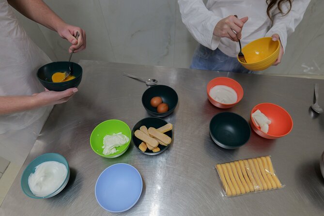 Pasta and Tiramisu Cooking Class with Local Chef in Naples - Fettuccine Alfredo and ricotta ravioli: the cooking rhythm of the class