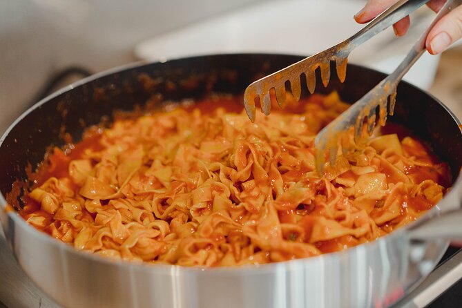 Pasta and Tiramisù Cooking Workshop in the Heart of Rome - Lunch and Drinks: What’s Included and Why It Matters
