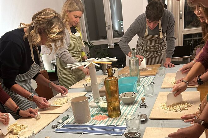 Pasta and Tiramisu join our cooking class - Cooking in a Milan apartment at 6:00 pm