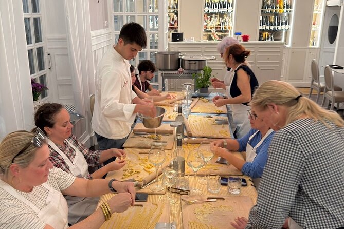 Pasta Cooking Class and Tiramisu in Rome - Key highlights if you love food, but hate pressure