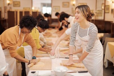 Pasta Cooking Class in Rome - Fettuccine Class in Piazza Navona - Small-group fettuccine class: the real benefit is the coaching ratio