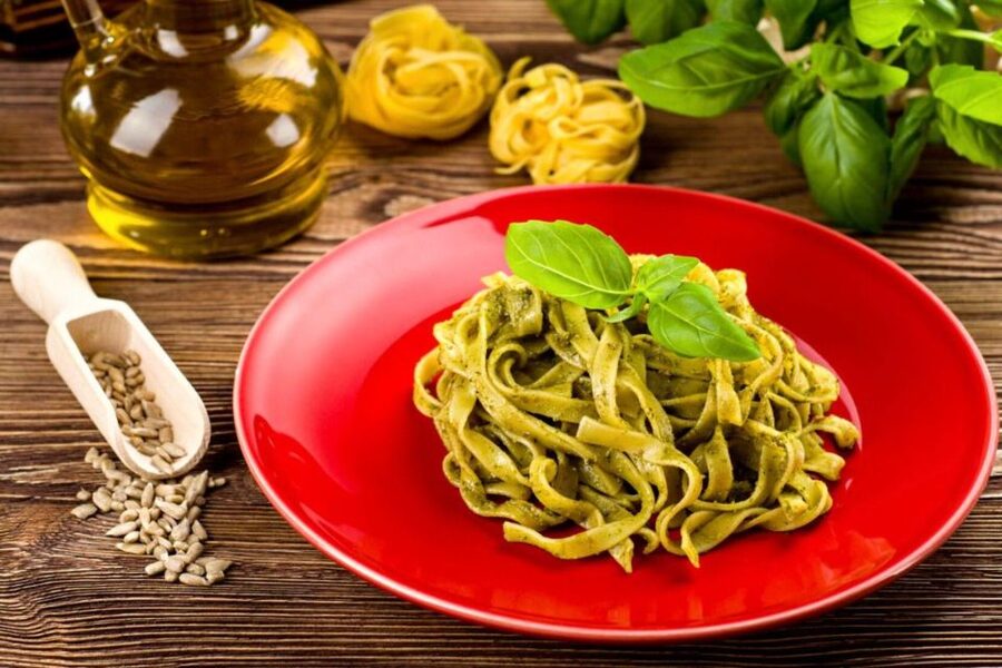 Pasta Cooking Class with Pesto Sauce Making in Rome Center - Piazza Navona Meets Real Cooking: What This Class Feels Like