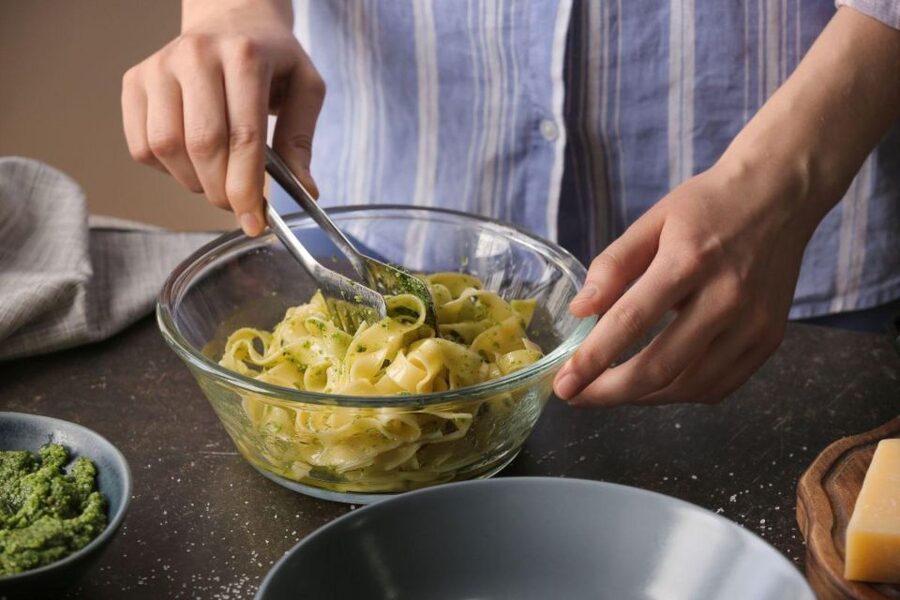 Pasta Cooking Class with Pesto Sauce Making in Rome Center - Should You Book This Pesto and Fettuccine Class?