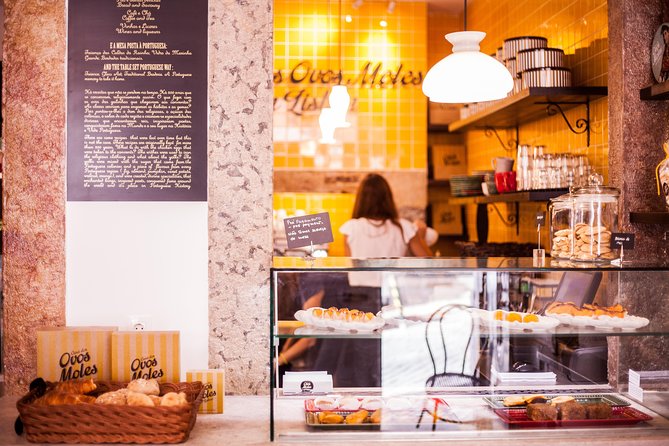 Pastel de Nata Cooking Class in a Lisbon Pastry Shop - Key highlights at a glance