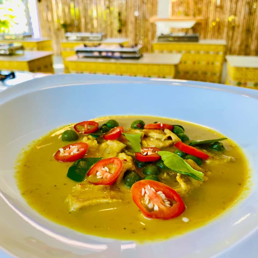 Phuket: Rawai Thai Cooking Class with Local Chef - Eating Together: Tasting Your Work in a Relaxed Setting