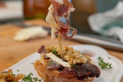 Pintxos and Tapas Cooking Class in Bilbao - Where you meet and how to find the cooking school fast