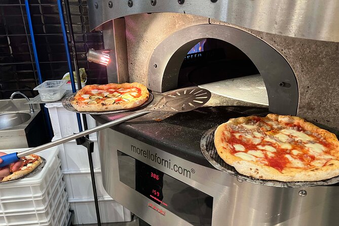 Pizza cooking class in real Pizzeria with Pizza chef & Tour guide - Practical tips before you go