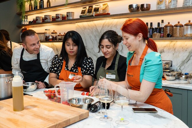 Pizza, Gelato & Suppli Cooking Class by Colosseum - Wine, group size, and the pace: why the class feels friendly