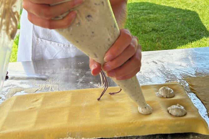 Pompeii Day Tour by Train from Rome with Cooking Class & Lunch - Starting at Caffè Vergnano: a practical way to meet up