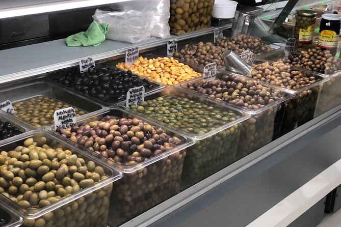 Porto Local Market Visit & Cooking Class / Showcooking - Should you book CD Porto Tours in Porto?