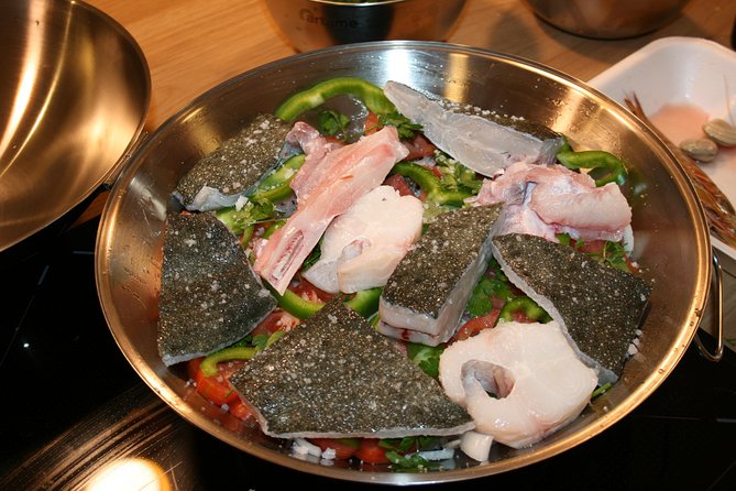 Porto Market Tour & Cooking Class - Half Day - Entering Ribeira Market With a Chef-Guide Mindset