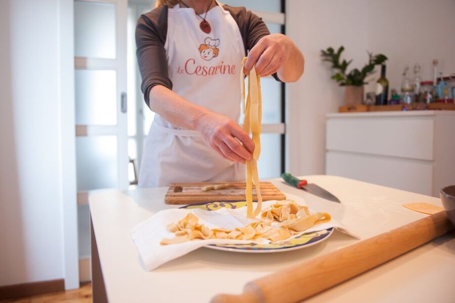 Positano: Pasta & Tiramisu Cooking Class at a Local's Home - Key things that make this class worth your time
