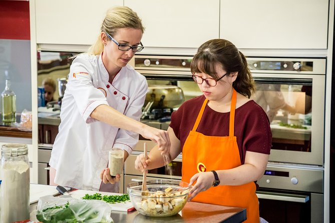 Prague Cooking Class Including Market Visit and 3-Course Lunch - Key highlights you’ll care about
