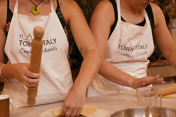 Premium Pasta and Gelato Cooking Class in Florence - Tips to get the best outcome on your pasta day