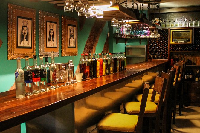 Private Andean Cooking Class, Pachamanca - Chicha tasting and Pisco cocktails: drink education you can use