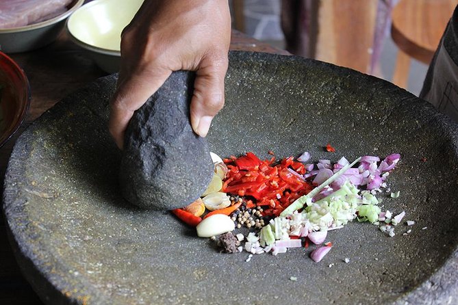 PRIVATE Balinese Cooking Class in Ubud with Dewa with Transfers - Why this Ubud Balinese cooking experience feels more like a visit than a class