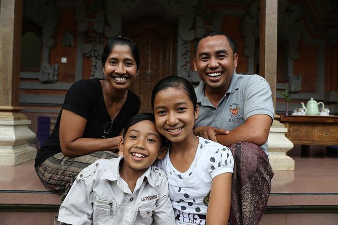 PRIVATE Balinese Cooking Class in Ubud with Dewa with Transfers - Cooking the classics: wood-fired stove methods and Balinese paste texture