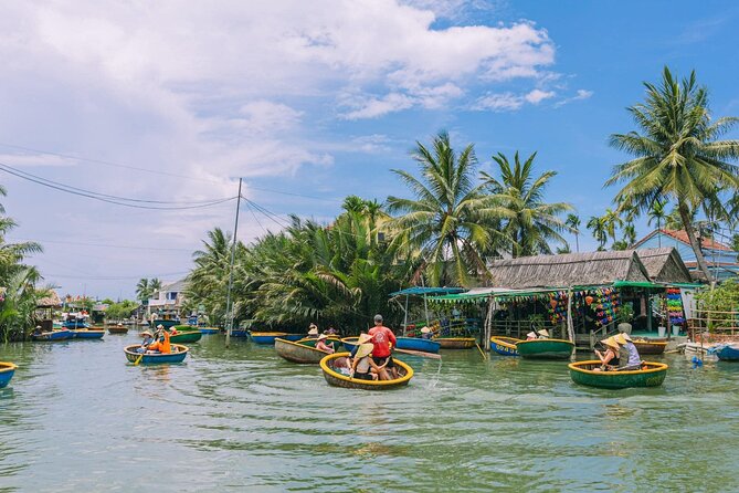 Private Biking, Farming, & Cooking Class in Hoi An - Lunch: Eating Your Work in Tra Que Style